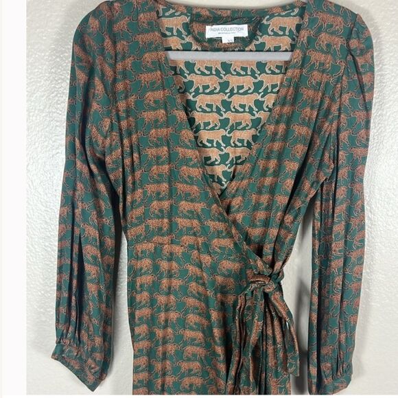 EMERSON FRY Bishop Sleeves Wrap Midi Dress  100% Rayon Dark Green Cheetah M - Picture 3 of 9